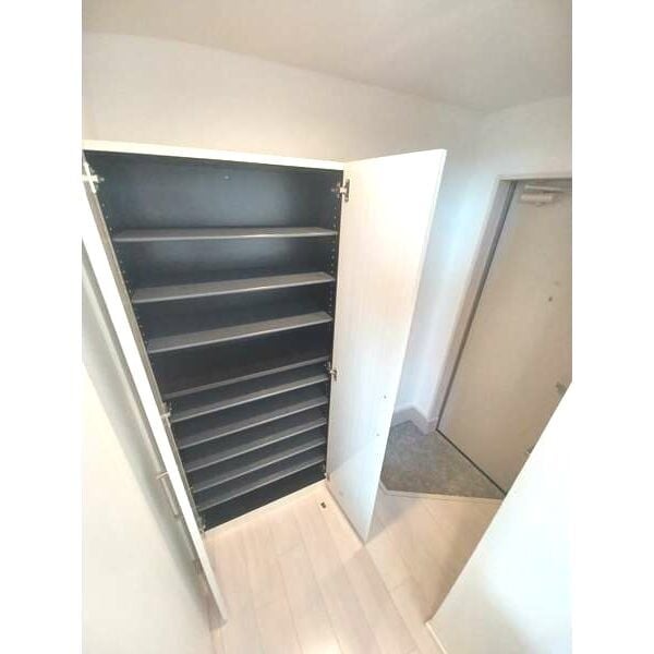  名古屋市営地下鉄桜通線/野並駅 徒歩5分 2階 築8年