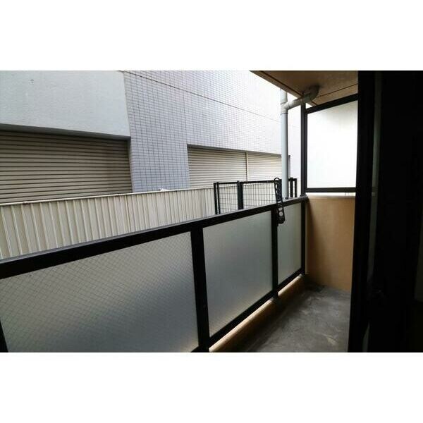  名古屋市営地下鉄名港線/港区役所駅 徒歩3分 1階 築25年