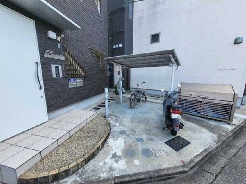  名古屋市営地下鉄東山線/高畑駅 徒歩7分 1階 築9年