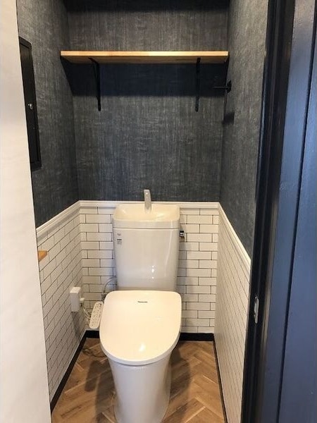  名古屋市営地下鉄名港線/六番町駅 徒歩17分 4階 築46年