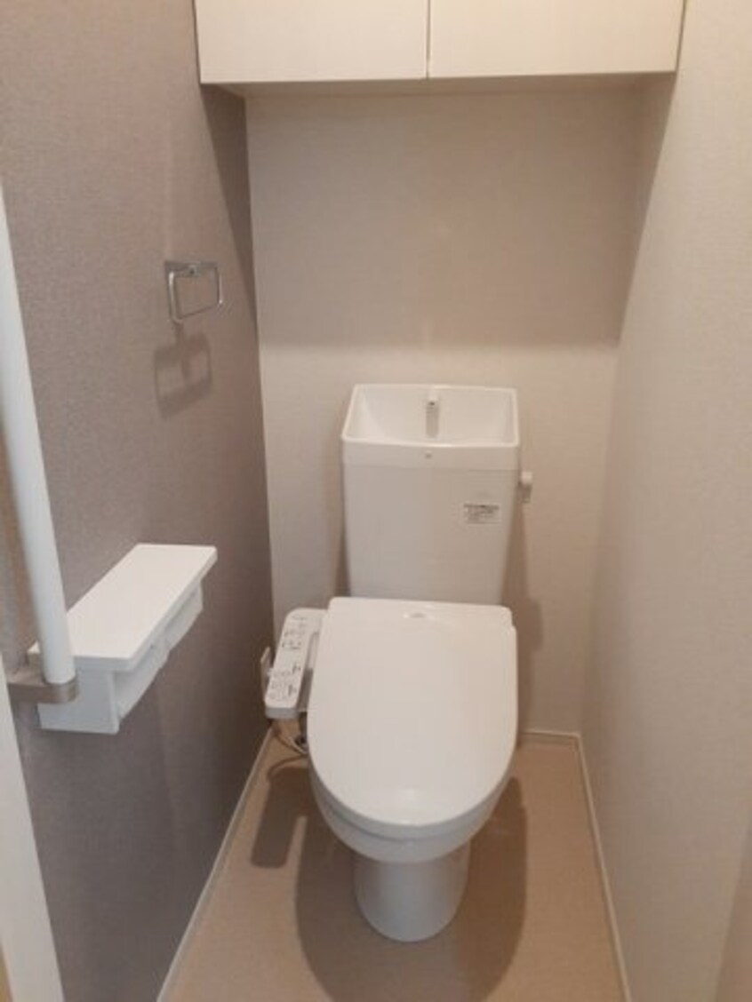 落ち着いたトイレです アンジェロ　セイス