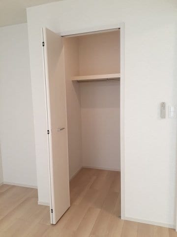 ちょっとした収納スペースも充実しています アンジェロ　セイス