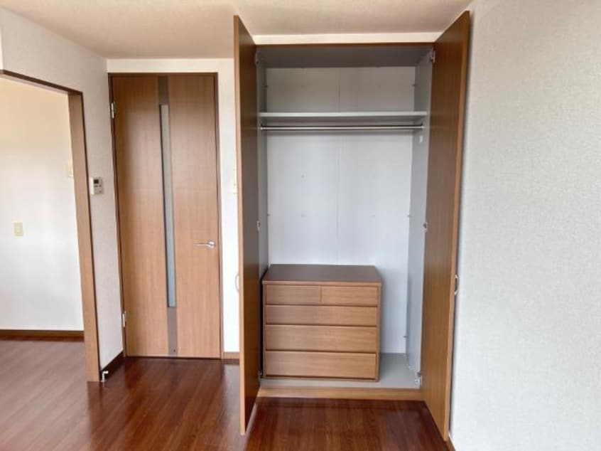 LDK収納 ウイング清水山