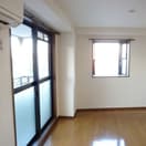  リバティハウス