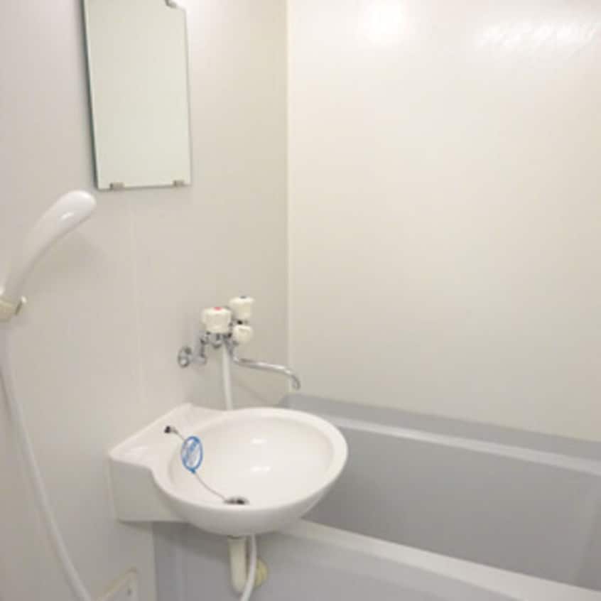  リバティハウス