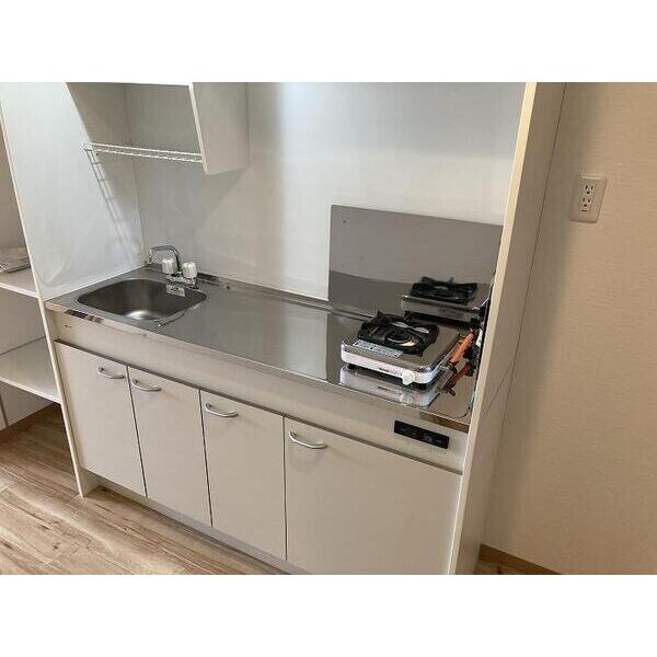  名古屋市営地下鉄名港線/築地口駅 徒歩4分 1階 築6年