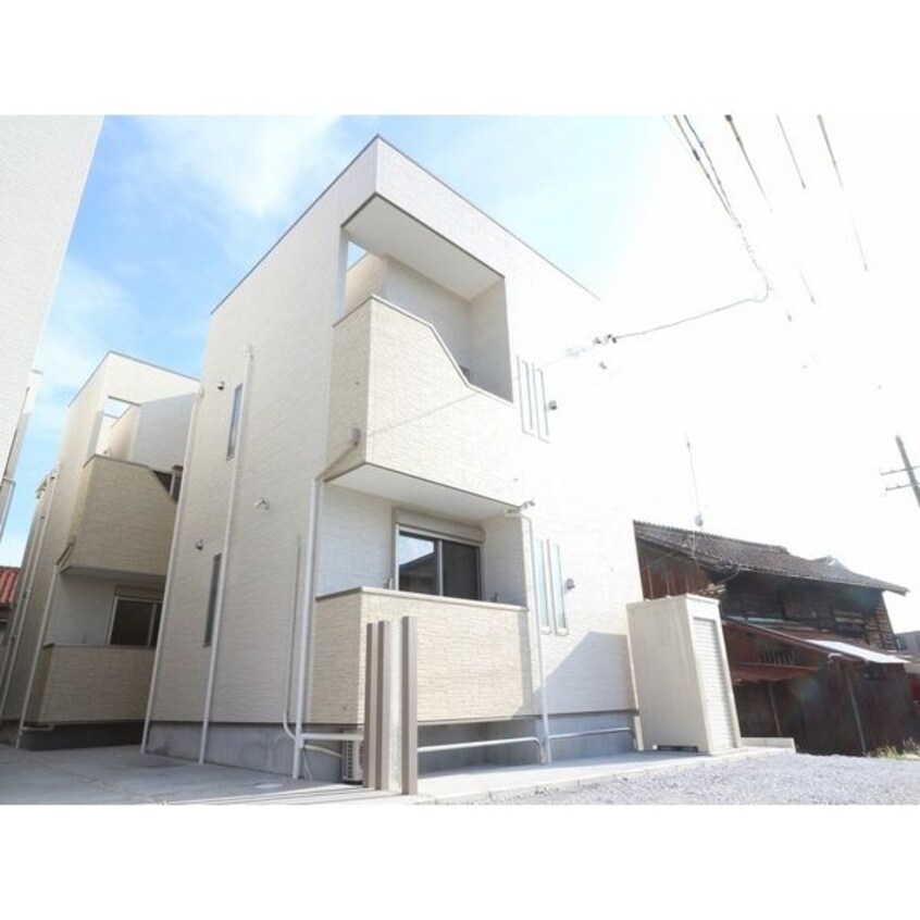  名古屋市営地下鉄名城線/妙音通駅 徒歩3分 1階 築7年