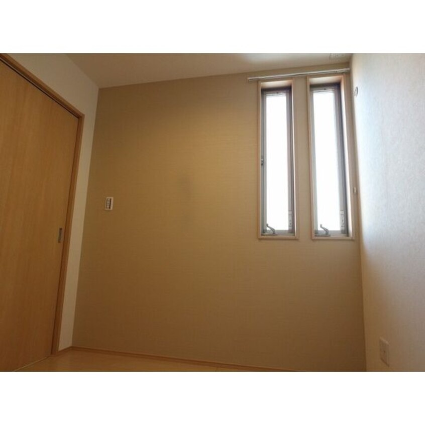  名古屋市営地下鉄名城線/妙音通駅 徒歩3分 1階 築7年