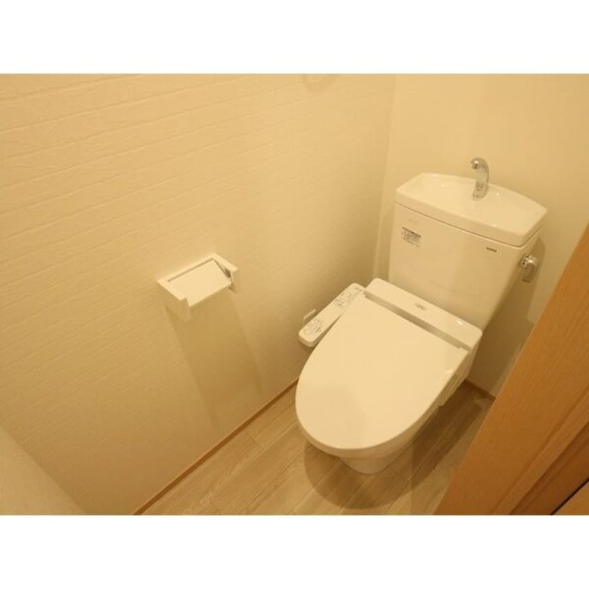  名古屋市営地下鉄名城線/妙音通駅 徒歩3分 1階 築7年