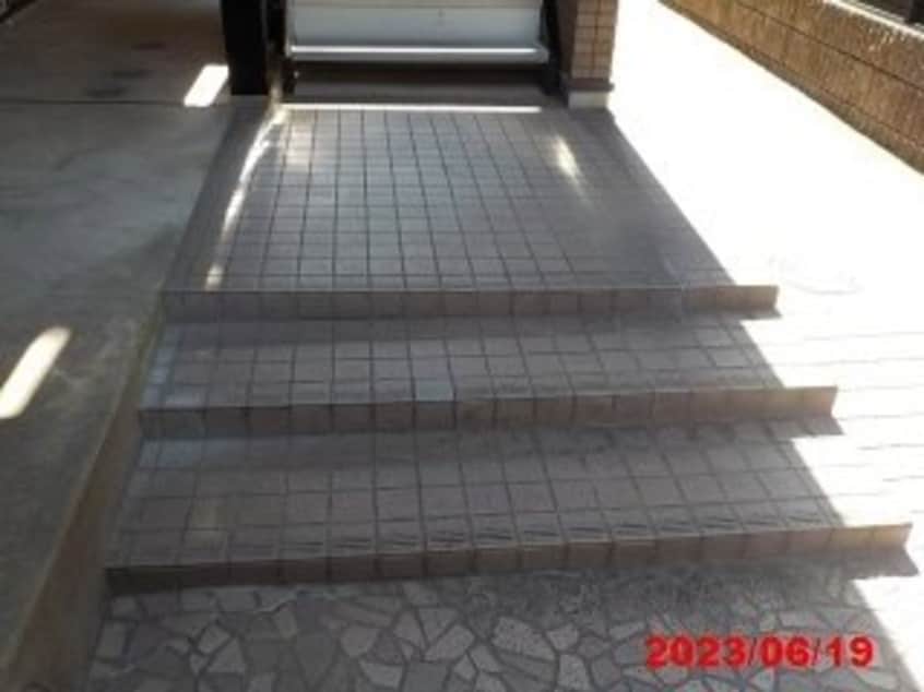  レオパレスまつばら