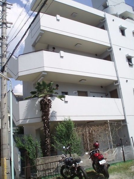  ユーロハイツ川名