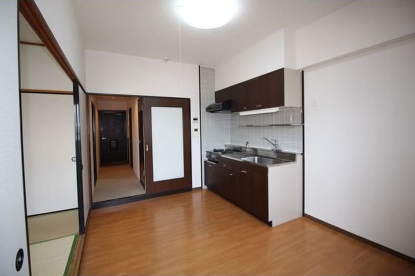  ハウスアベニュー