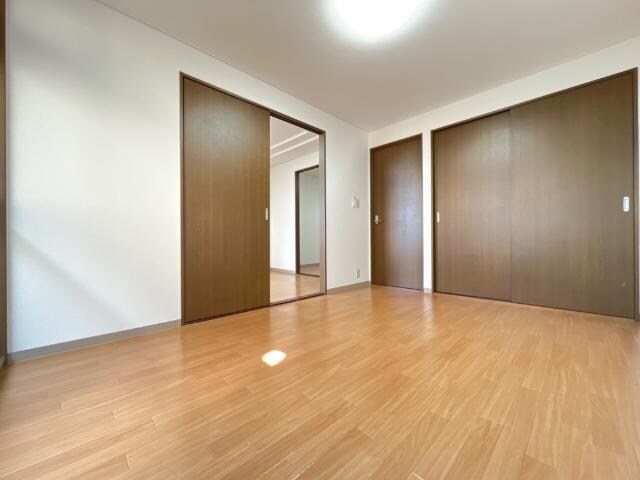 洋室 エトワール若草