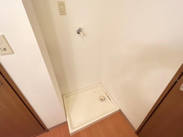 洗濯機置場 エトワール若草