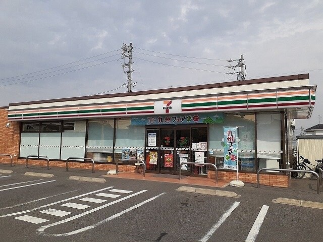 セブンイレブン東浦石浜駅西店まで780m ル・レクチェ