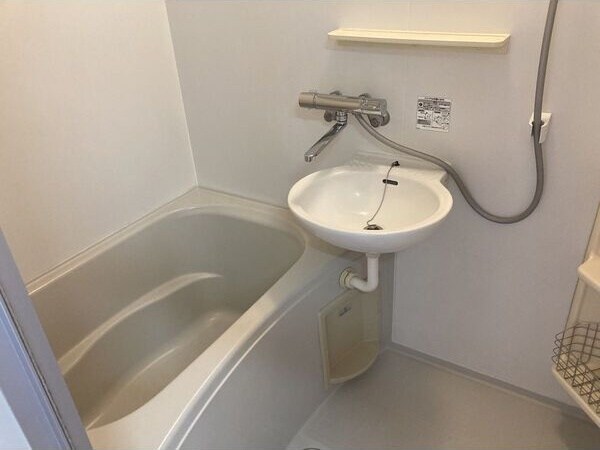  名古屋市営地下鉄鶴舞線/庄内緑地公園駅 徒歩7分 2階 築24年