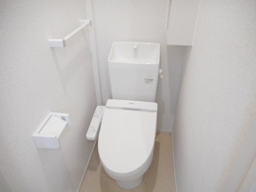  名古屋臨海高速鉄道<あおなみ線>/港北駅 バス20分南陽町下車:停歩7分 2階 築7年