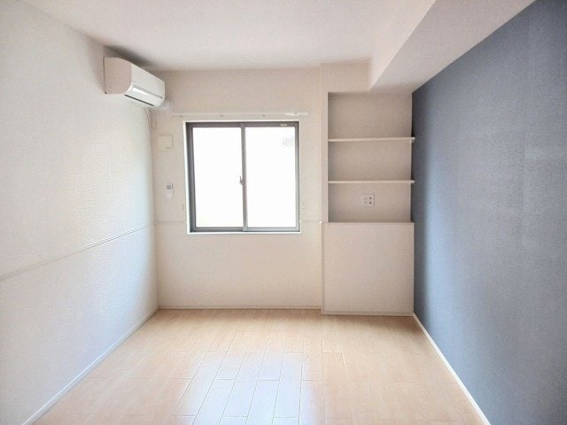  名古屋臨海高速鉄道<あおなみ線>/港北駅 バス20分南陽町下車:停歩6分 1階 築6年