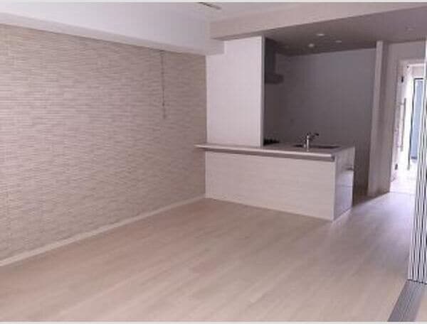  セレニティー大須