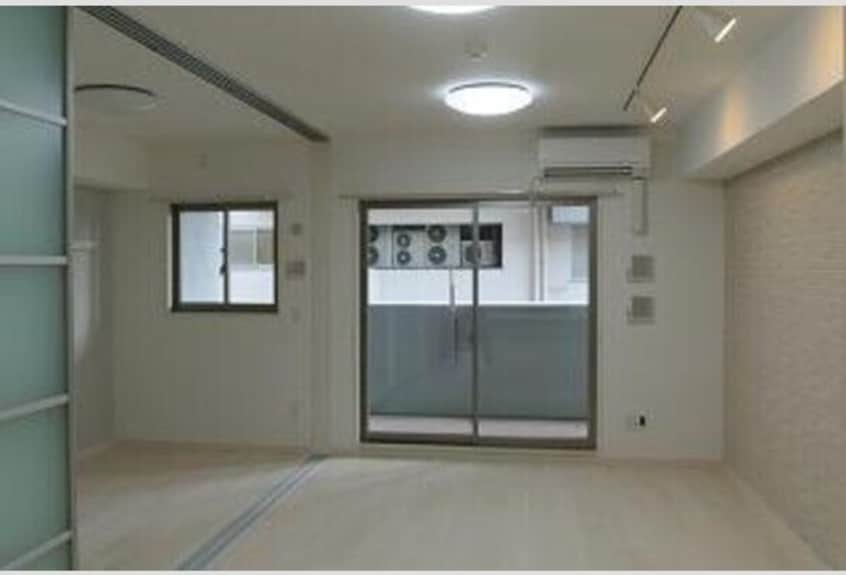  セレニティー大須