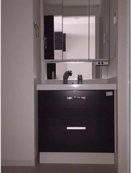  セレニティー大須