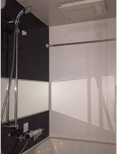  セレニティー大須