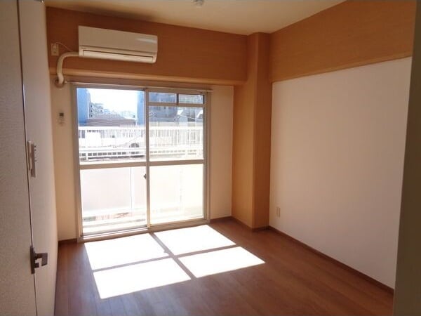  ガーデンコート新栄