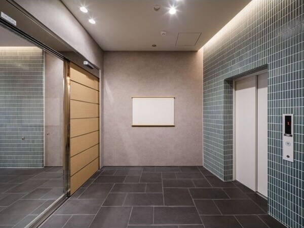  グラヴィス鶴舞