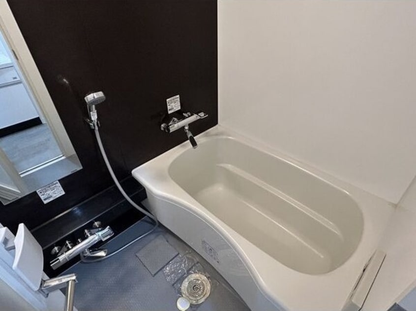 ※写真は同じマンションの違う部屋のものになります。 グラヴィス鶴舞