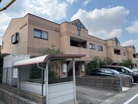 サンタプレイス