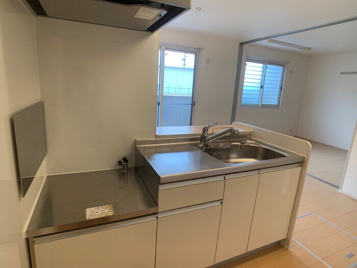  カーミー・呉竹　A棟