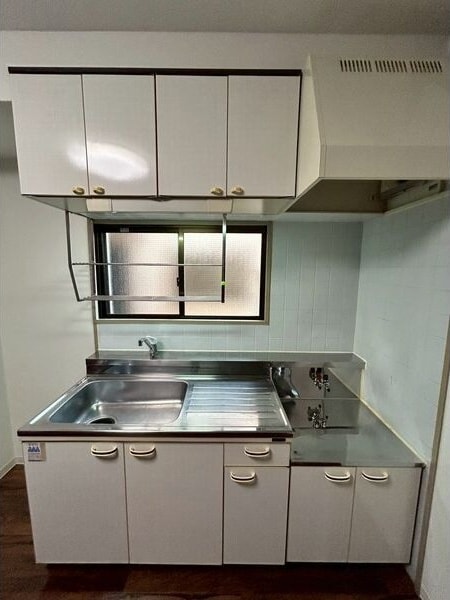  名古屋市営地下鉄鶴舞線/御器所駅 徒歩10分 1階 築35年