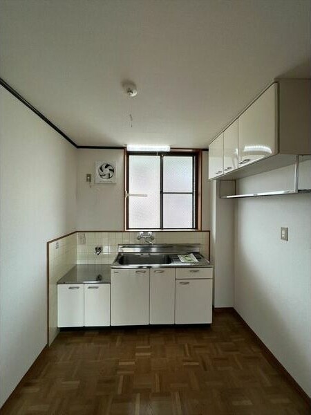  近鉄名古屋線/戸田駅 徒歩4分 2階 築37年