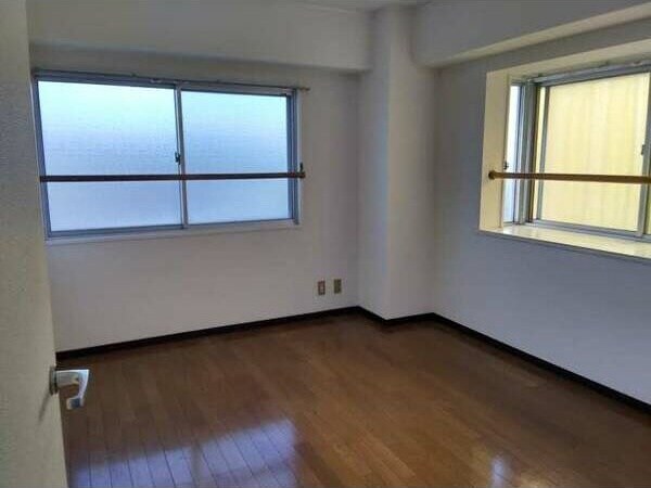  アベニュー青山