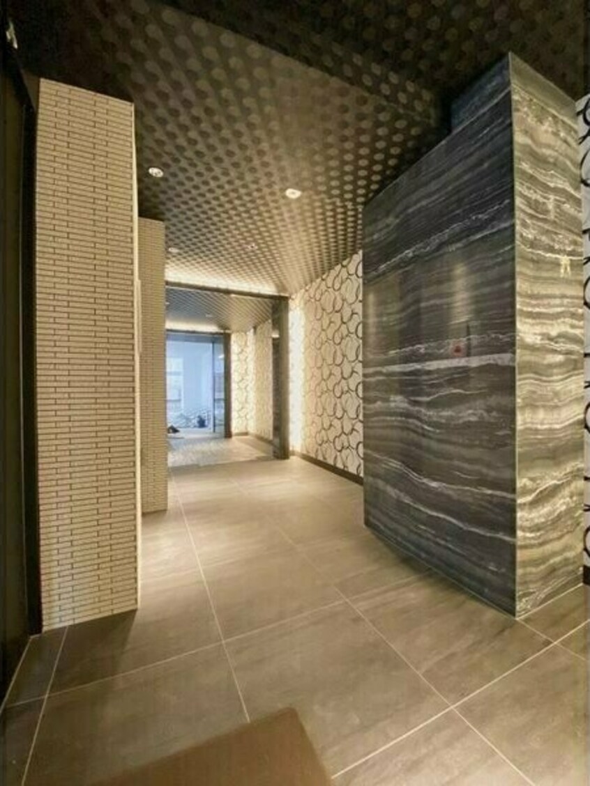  名古屋市営地下鉄鶴舞線/御器所駅 徒歩5分 6階 築5年