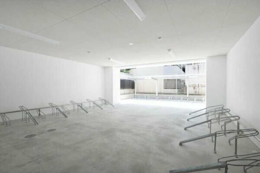  名古屋市営地下鉄鶴舞線/御器所駅 徒歩5分 6階 築5年