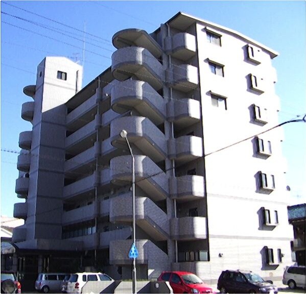  名古屋市営地下鉄名港線/六番町駅 徒歩9分 1階 築25年