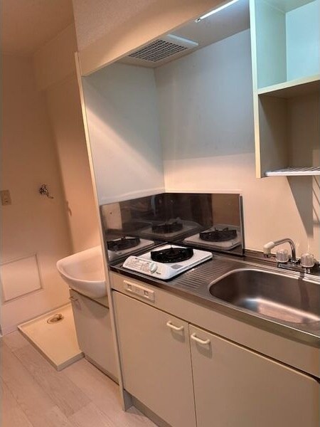  名古屋市営地下鉄名港線/六番町駅 徒歩9分 1階 築25年