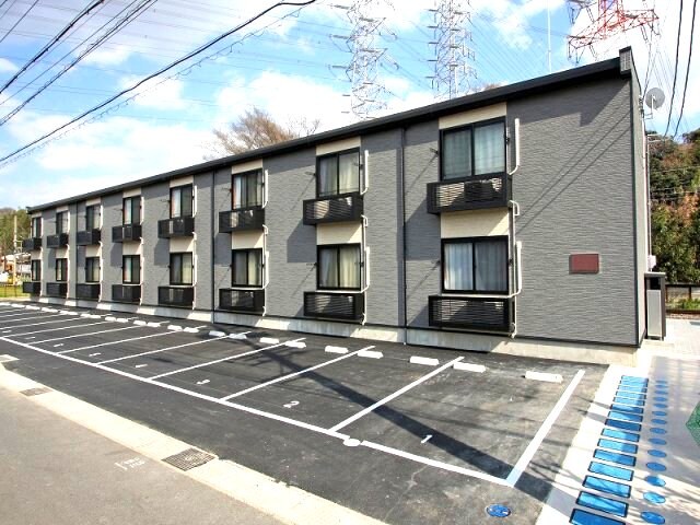  レオパレスボンヌシャンス　長浦