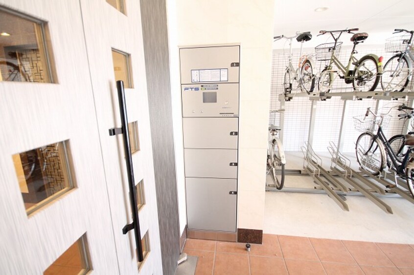  タウンライフ内山