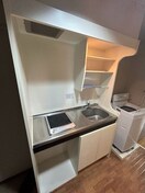 ※写真は同じマンションの違う部屋のものになります。 名古屋市営地下鉄鶴舞線/鶴舞駅 徒歩4分 1階 築30年