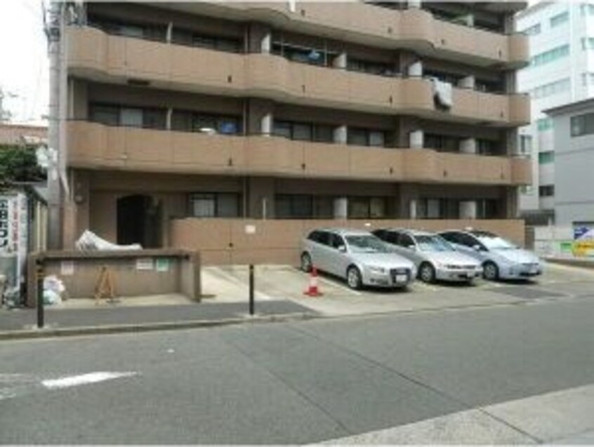  名鉄名古屋本線/金山駅 徒歩3分 9階 築30年