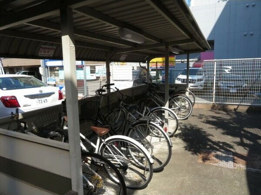  名鉄名古屋本線/金山駅 徒歩3分 9階 築30年