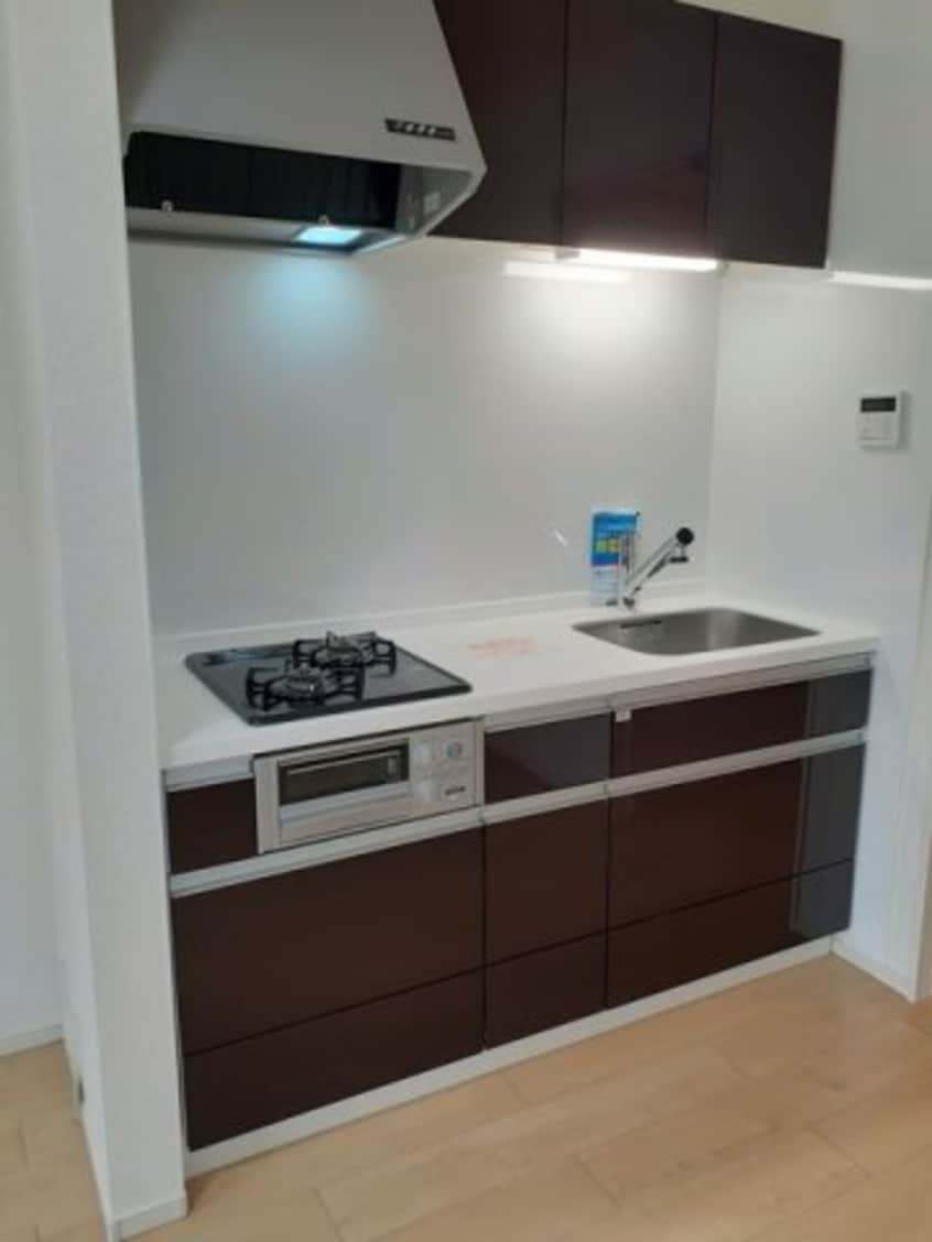  エスポアール　ニシダ