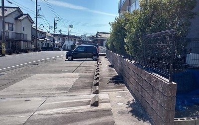  レオパレス丸根