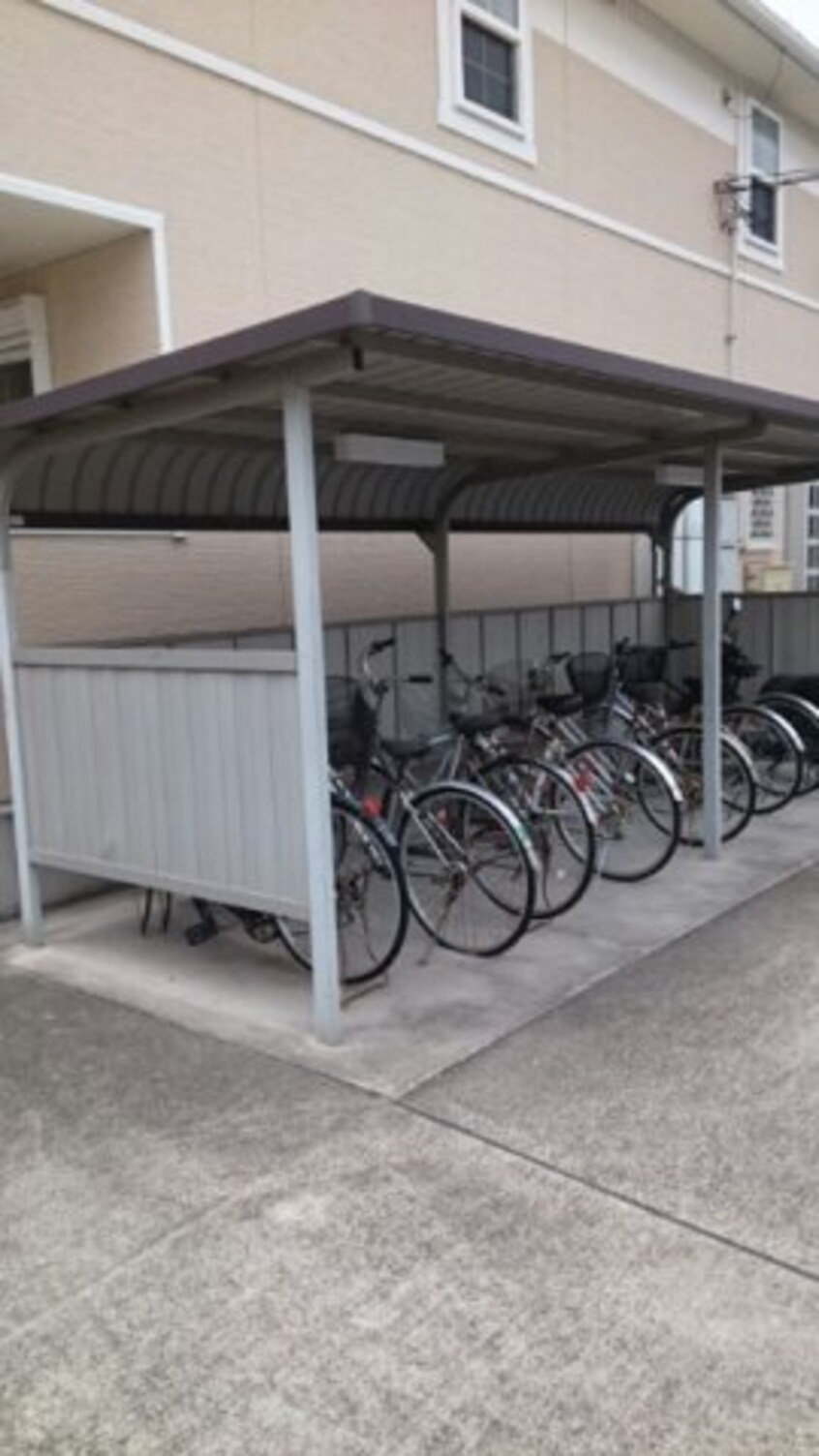  オレンジ　ハウス　Ｂ