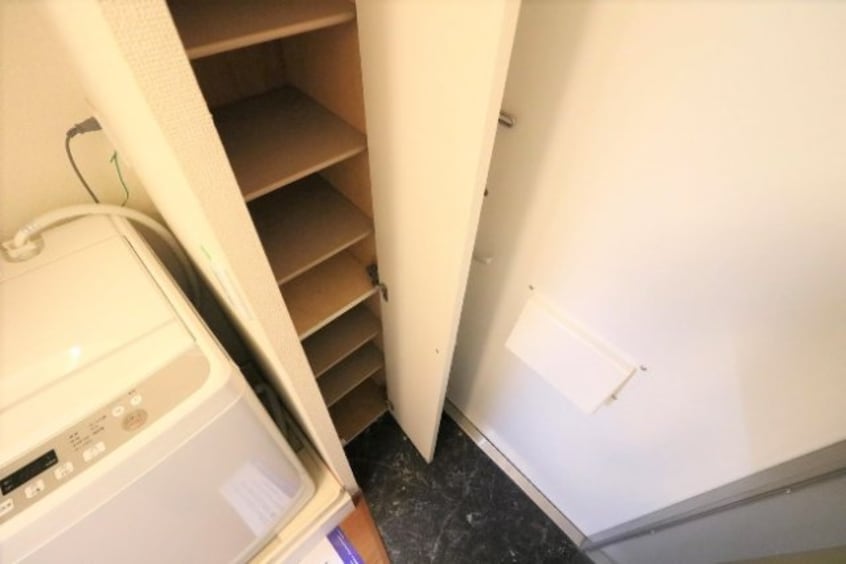  レオパレスＹ　有松