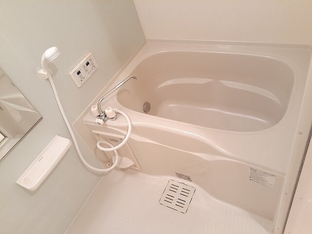  Ｄｉａ　Ｃｒａｎｅ　榮