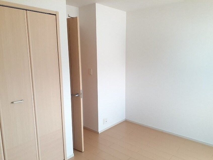  Ｄｉａ　Ｃｒａｎｅ　榮