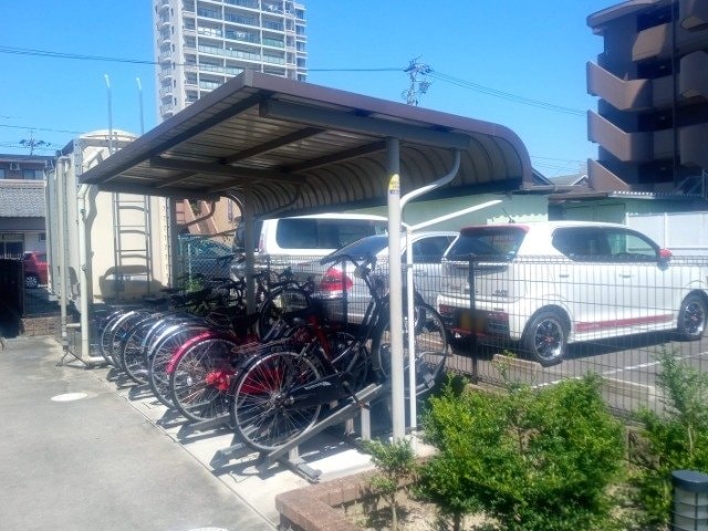  レオパレスアーバンコート熱田